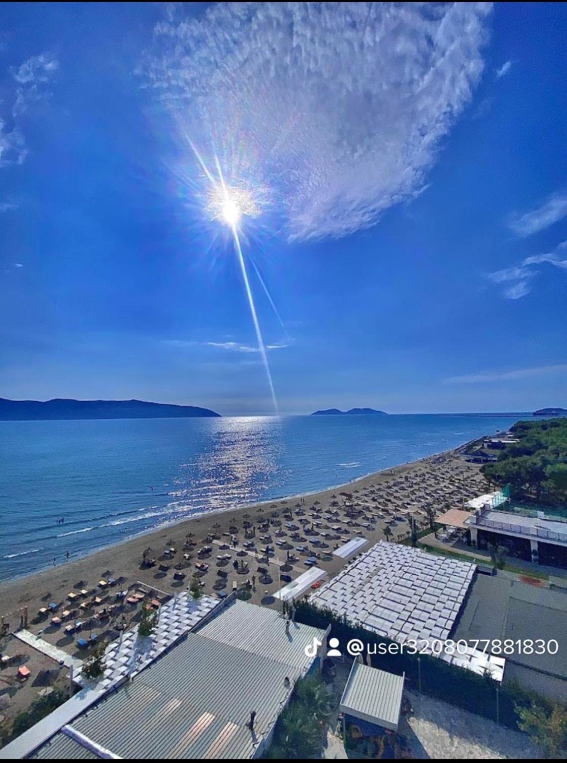 Oasis Residence Vlore Exterior photo