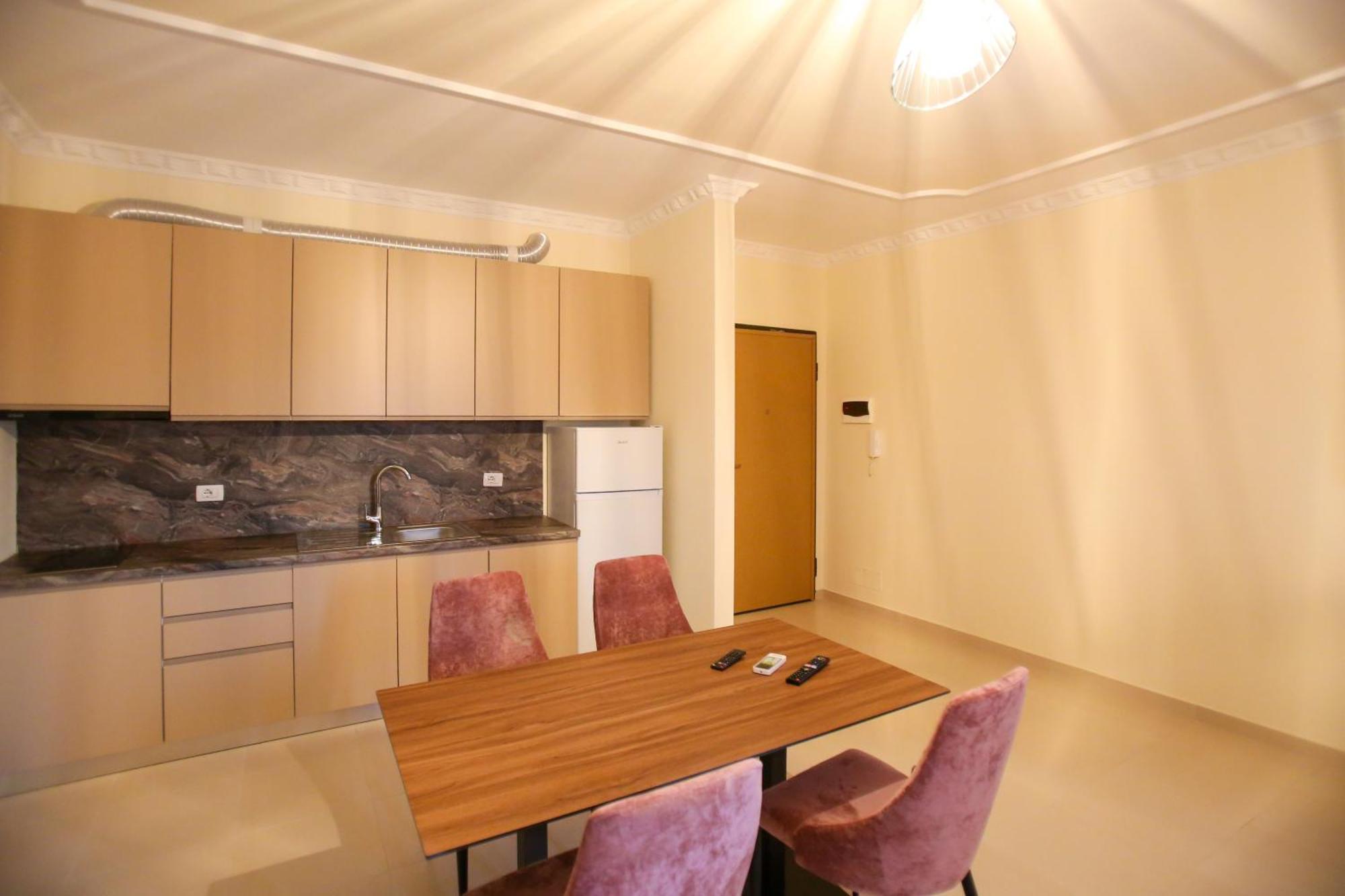 Oasis Residence Vlore Exterior photo